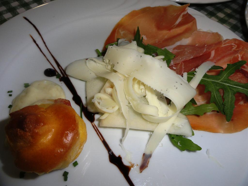 Albergo Ristorante Fratte Fregona Екстер'єр фото